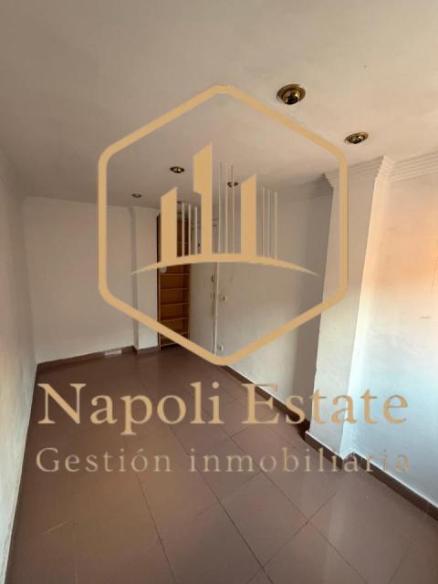 ** Estupenda oportunidad en Málaga capital - Zona Las Chapas **