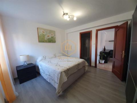 Amplia vivienda con vistas despejadas y excelente ubicación