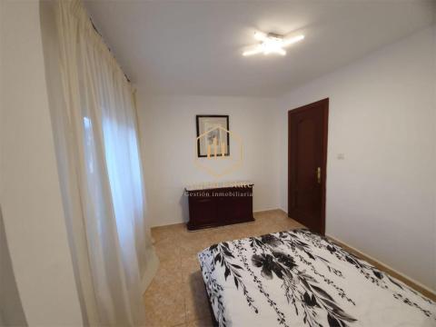 Amplia vivienda con vistas despejadas y excelente ubicación