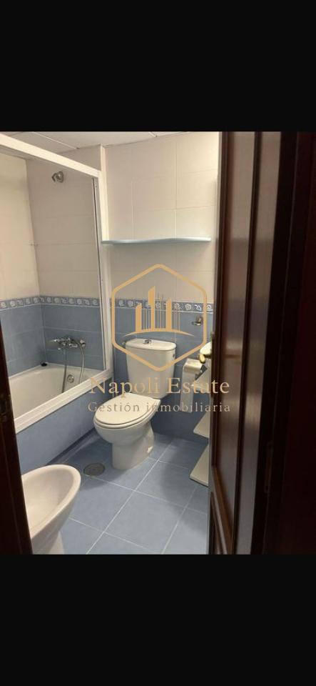 Napoli Estate presenta - Amplio piso de 3 dormitorios para larga temporada sin muebles