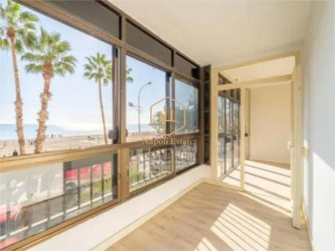 Napoli Estate presenta - Vivienda en primera línea de playa en La Malagueta