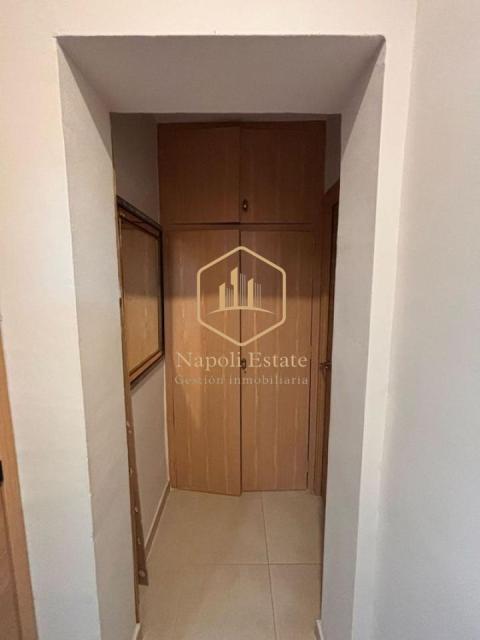 Piso completamente reformado en venta en Coín - Luminosidad, amplitud y listo para entrar a vivir.