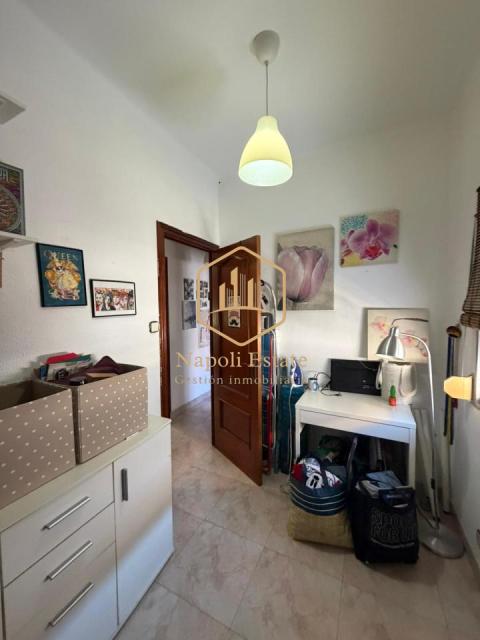 NAPOLI ESTATE presenta esta excelente oportunidad en una de las zonas más consolidadas y demandadas de Málaga.