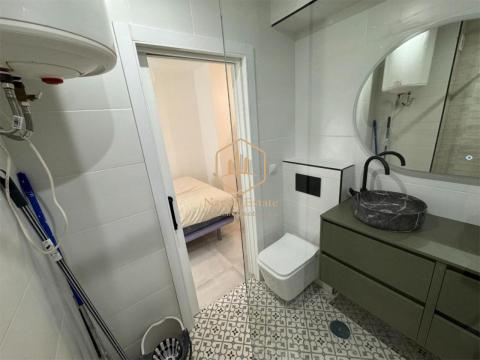 NAPOLI ESTATE presenta esta excelente oportunidad en Málaga capital