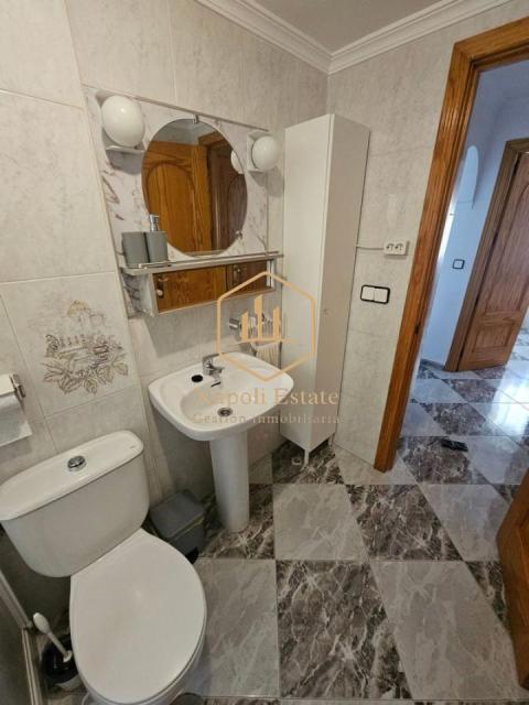 NAPOLI ESTATE presenta este luminoso piso a pasos del mar en Huelin