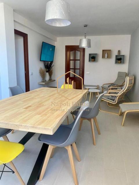 Napoli Estate presenta este magnífico piso totalmente reformado junto al Metro Puerta Blanca