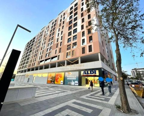 ALQUILER DE VIVIENDA DE 3 DORMITORIOS EN TEATINOS - MÁLAGA