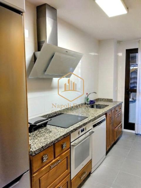 ALQUILER DE VIVIENDA DE 3 DORMITORIOS EN TEATINOS - MÁLAGA