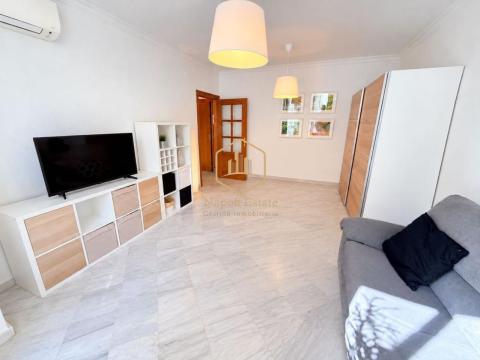ALQUILER DE VIVIENDA DE 2 DORMITORIOS EN EL CENTRO DE MÁLAGA